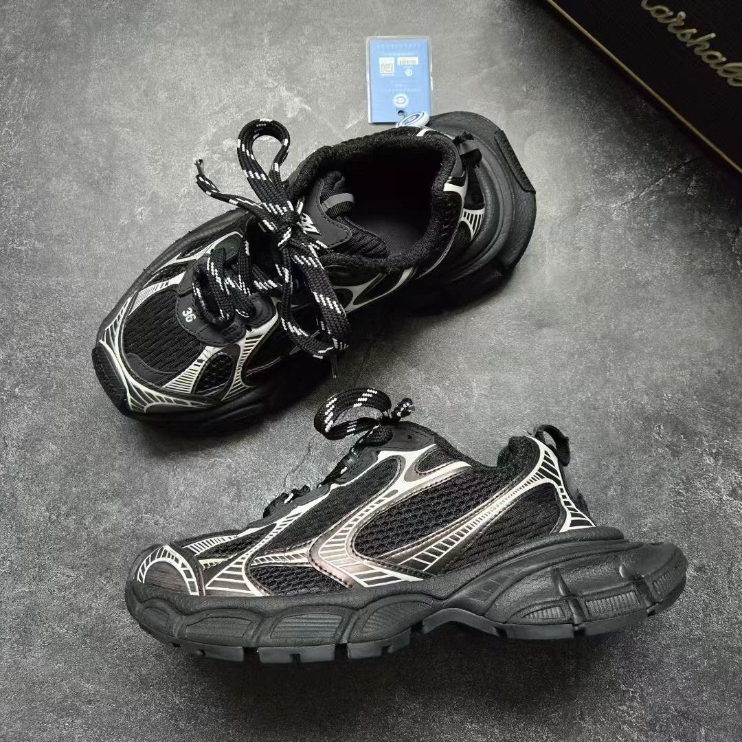 Balenciaga Balenciaga Silver Lowtop Sneakers XXXL Women Size US 8 / IT 38 - 3 Thumbnail