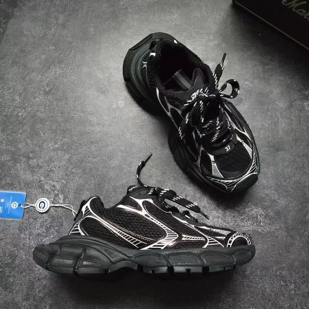 Balenciaga Balenciaga Silver Lowtop Sneakers XXXL Women Size US 8 / IT 38 - 6 Thumbnail