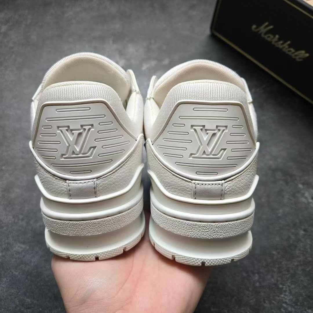 Louis Vuitton Louis Vuitton Training White Lowtop Sneakers 40 Men Size US 7.5 / EU 40-41 - 6 Thumbnail