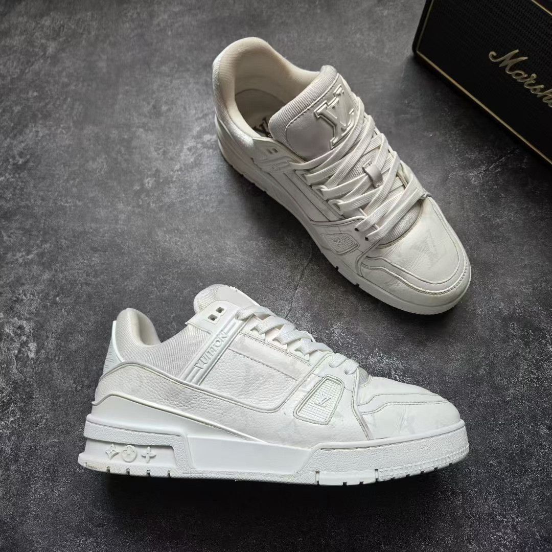 Louis Vuitton Louis Vuitton Training White Lowtop Sneakers 40 Men Size US 7.5 / EU 40-41 - 5 Thumbnail