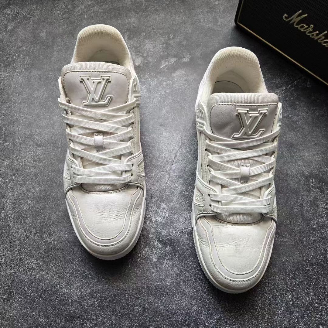 Louis Vuitton Louis Vuitton Training White Lowtop Sneakers 40 Men Size US 7.5 / EU 40-41 - 3 Thumbnail