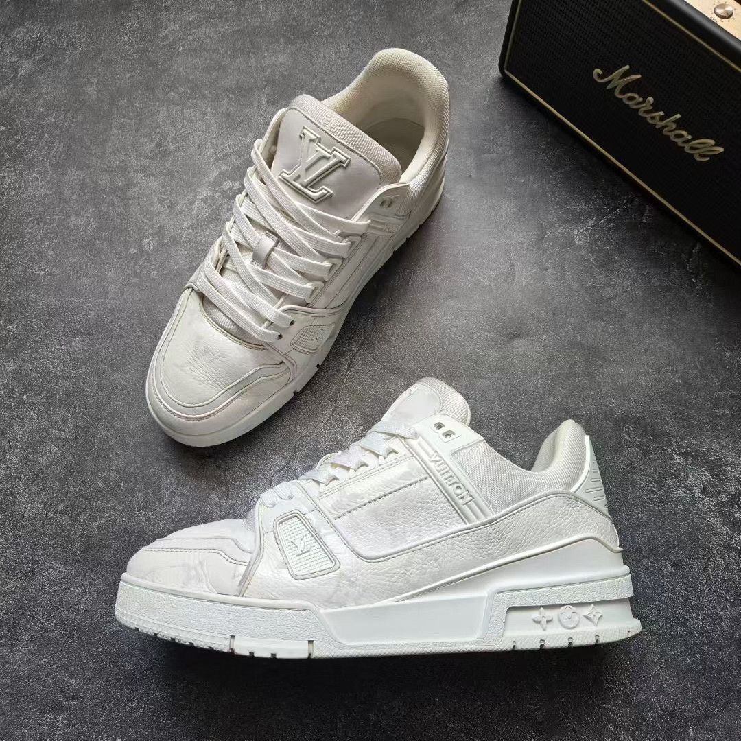 Louis Vuitton Louis Vuitton Training White Lowtop Sneakers 40 Men Size US 7.5 / EU 40-41 - 4 Thumbnail