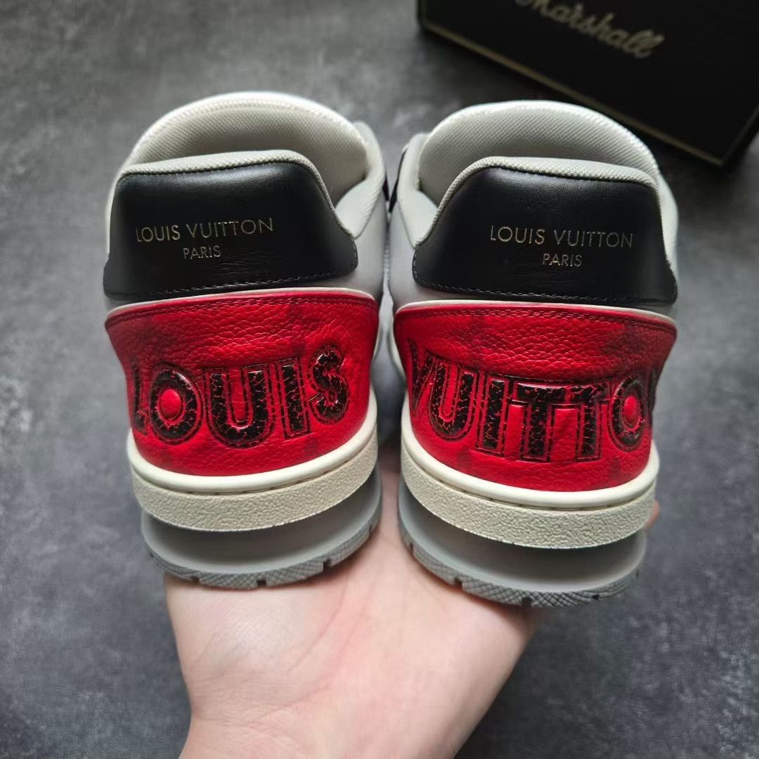 Louis Vuitton Louis Vuitton Training Black Lowtop Sneakers 41 Men Size US 8.5 / EU 41-42 - 2 Thumbnail