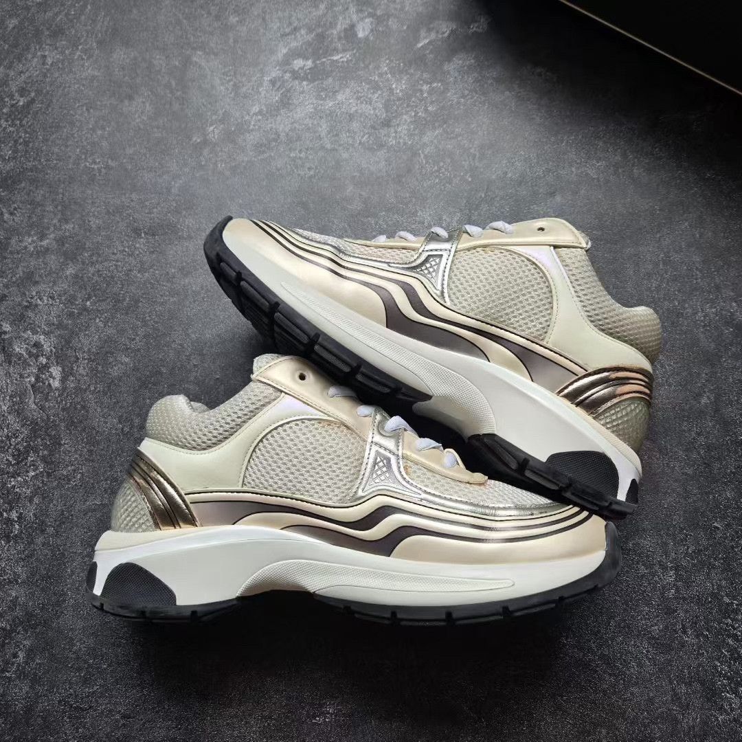 Chanel Chanel Gold Lowtop Sneakers 36 Women Size US 6 / IT 36 - 2 Thumbnail