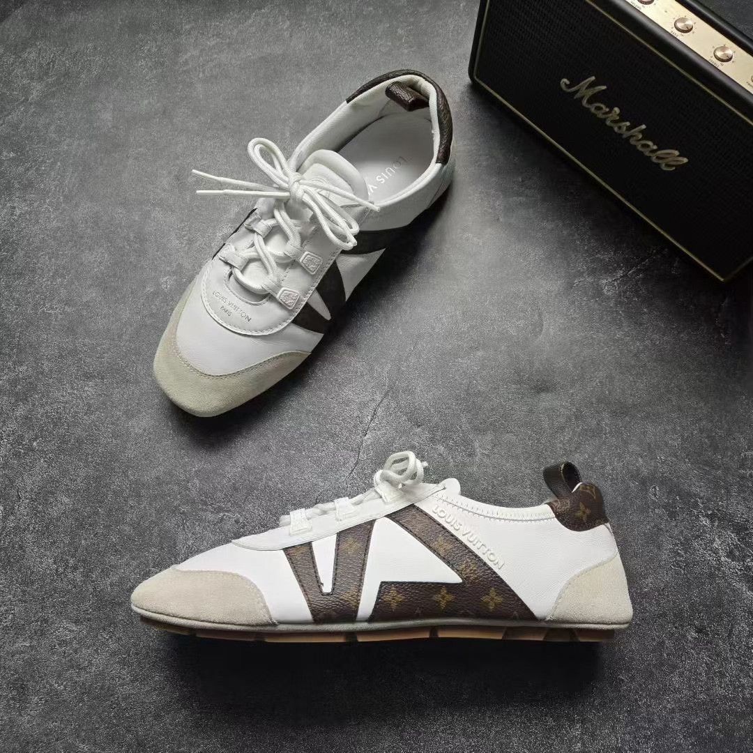 Louis Vuitton Louis Vuitton Lowtop Sneakers 40 Men Size US 7.5 / EU 40-41 - 4 Thumbnail