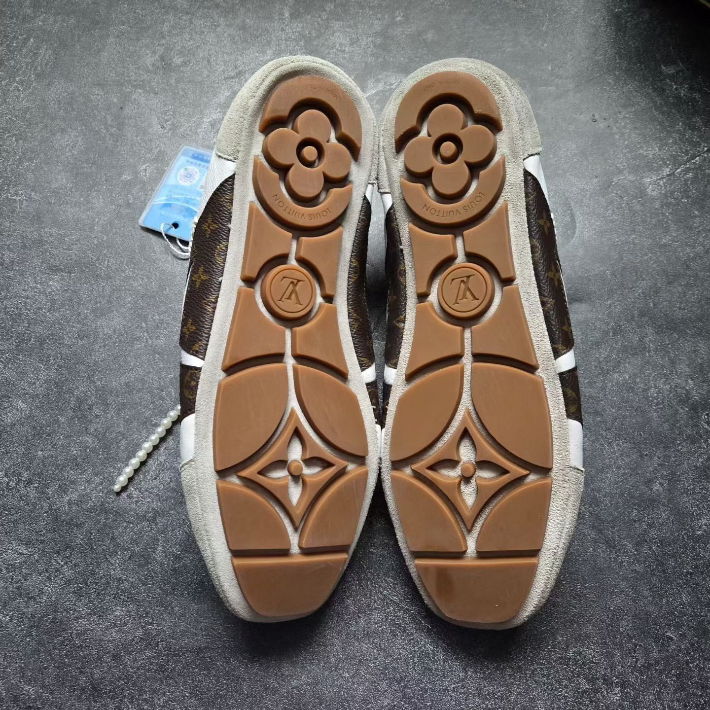 Louis Vuitton Louis Vuitton Lowtop Sneakers 40 Men Size US 7.5 / EU 40-41 - 7 Thumbnail