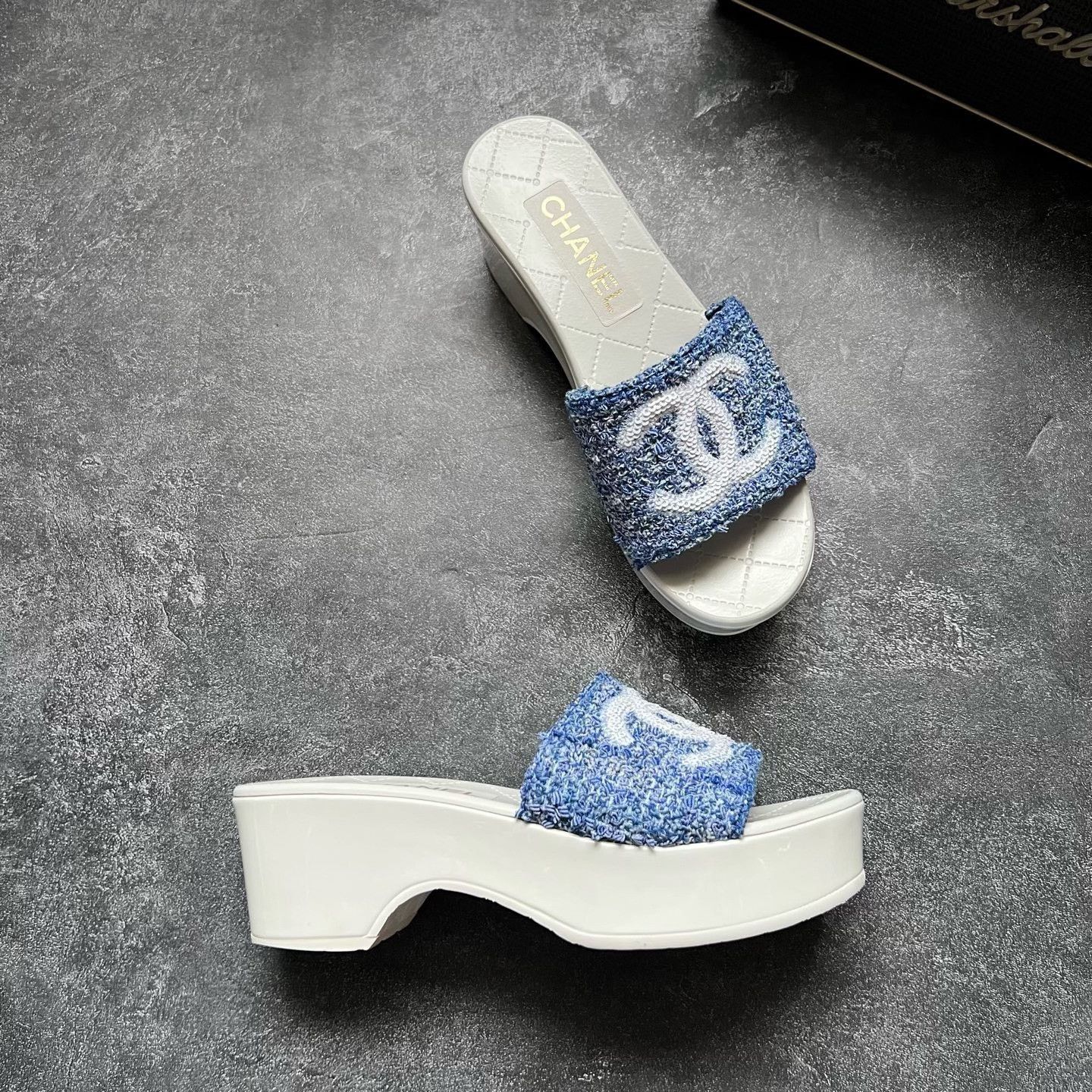 Chanel Chanel Blue Sandals 24 Women Size US 8 / IT 38 - 5 Thumbnail