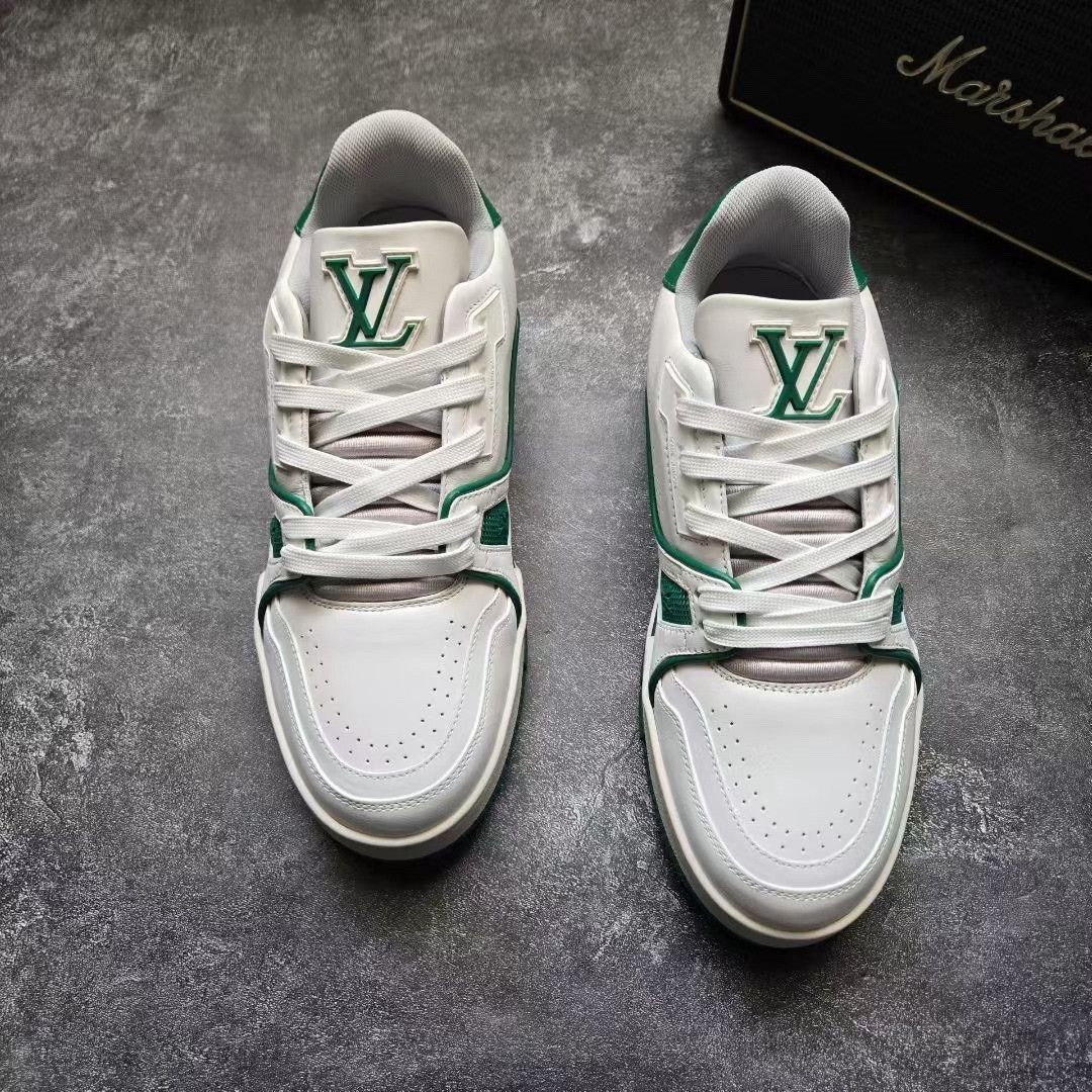 Louis Vuitton Louis Vuitton Training Green Lowtop Sneakers 37 Women Size US 6.5 / IT 36.5 - 3 Thumbnail