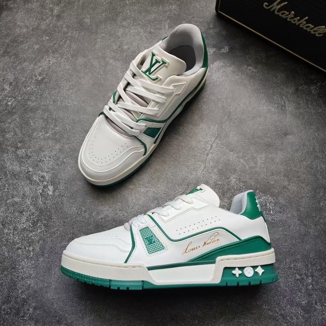 Louis Vuitton Louis Vuitton Training Green Lowtop Sneakers 37 Women Size US 6.5 / IT 36.5 - 4 Thumbnail