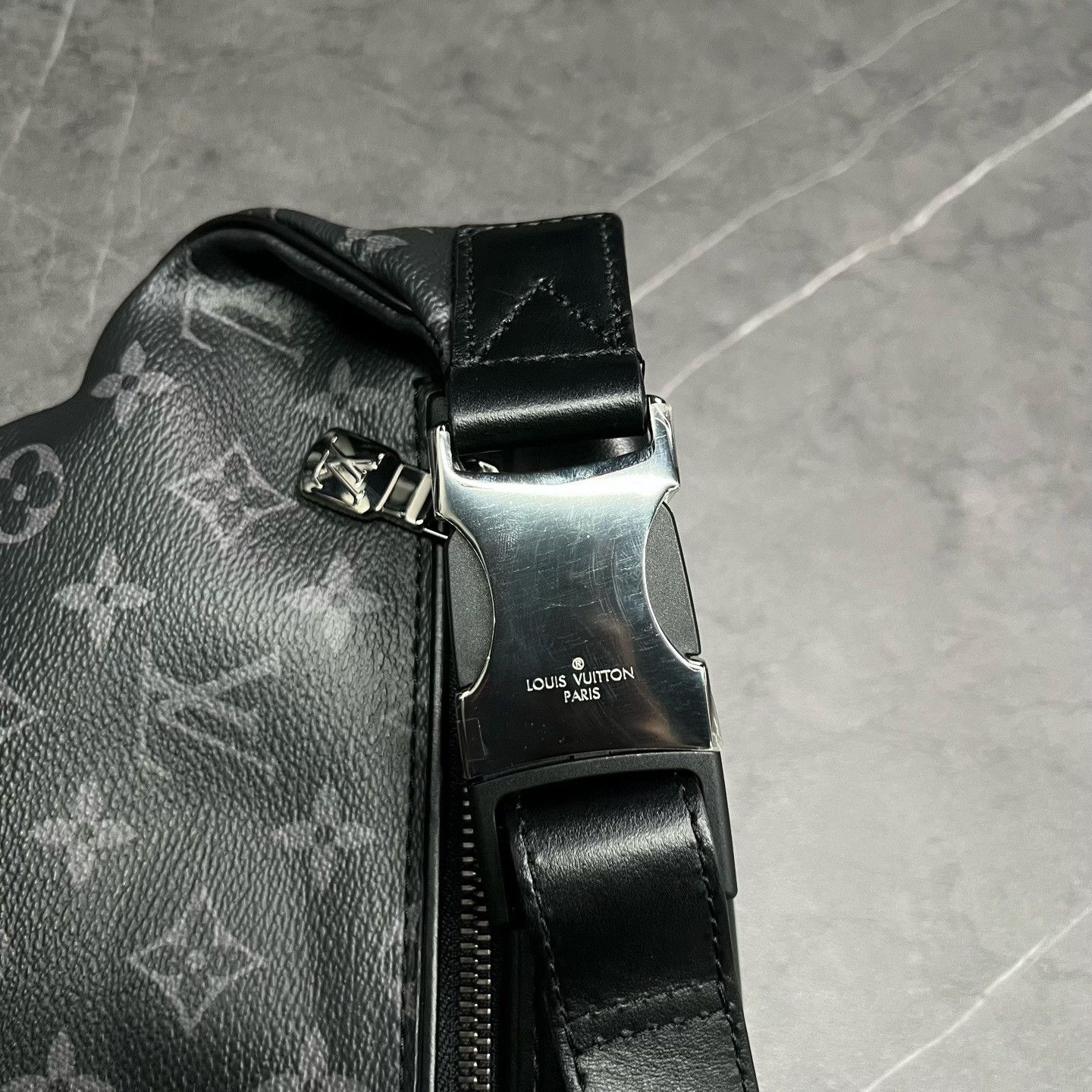 Louis Vuitton Louis Vuitton Black Bag 41 Men Size ONE SIZE - 6 Thumbnail