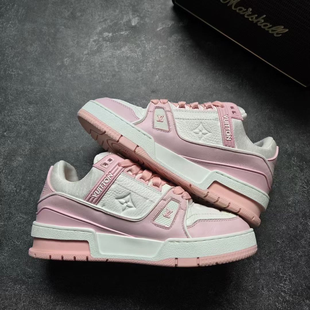 Louis Vuitton Louis Vuitton Training Pink Lowtop Sneakers 25 Women Size US 8 / IT 38 - 2 Thumbnail