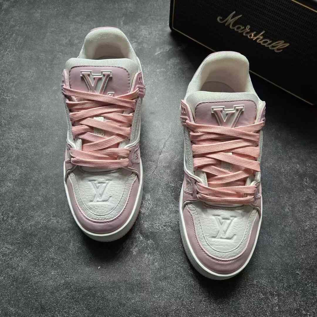 Louis Vuitton Louis Vuitton Training Pink Lowtop Sneakers 25 Women Size US 8 / IT 38 - 3 Thumbnail