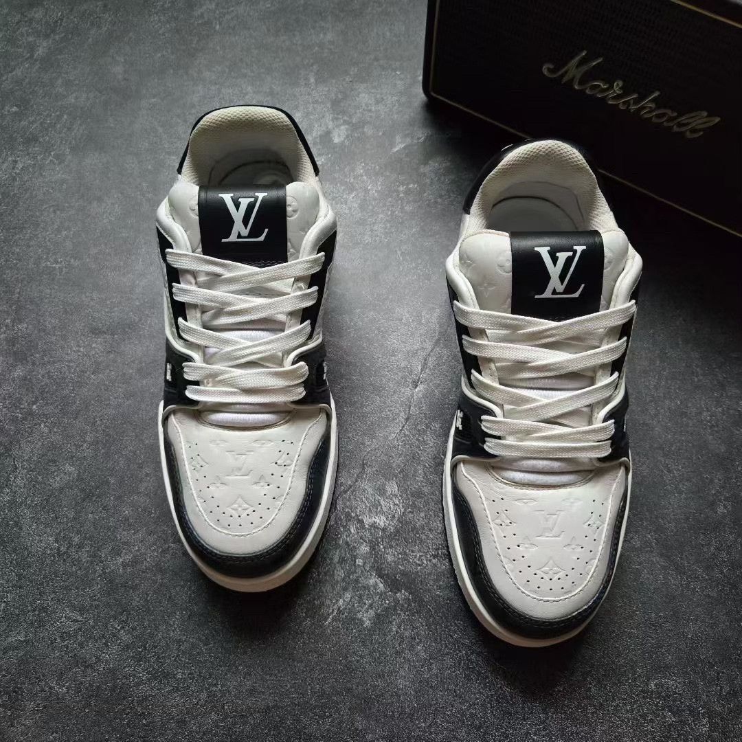 Louis Vuitton Louis Vuitton Training Black Lowtop Sneakers 36 Women Size US 6 / IT 36 - 3 Thumbnail