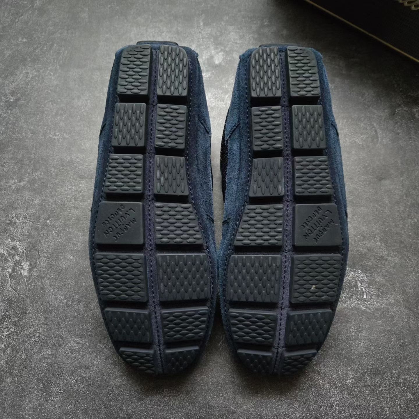 Louis Vuitton Louis Vuitton Blue Lowtop Sneakers 41 Men Size US 8.5 / EU 41-42 - 7 Thumbnail