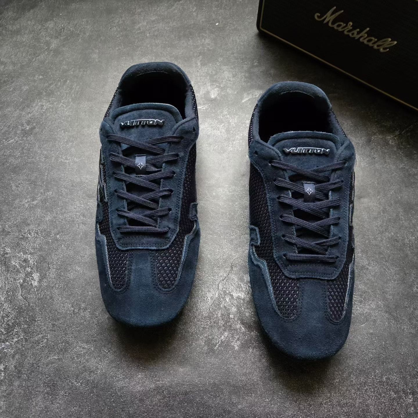 Louis Vuitton Louis Vuitton Blue Lowtop Sneakers 41 Men Size US 8.5 / EU 41-42 - 3 Thumbnail