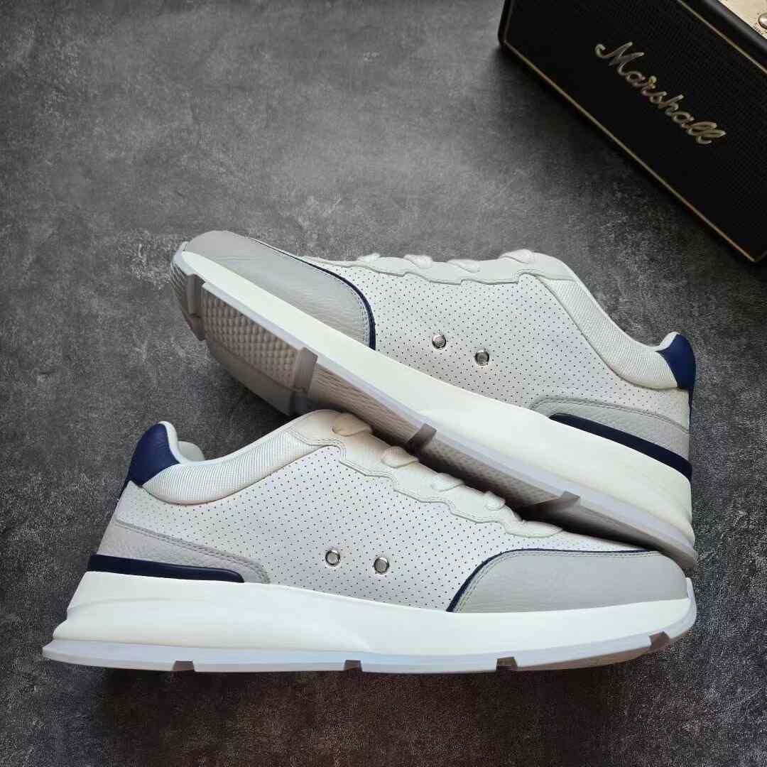 Louis Vuitton Louis Vuitton Blue Lowtop Sneakers 10 Men Size US 10 / EU 43 - 2 Thumbnail