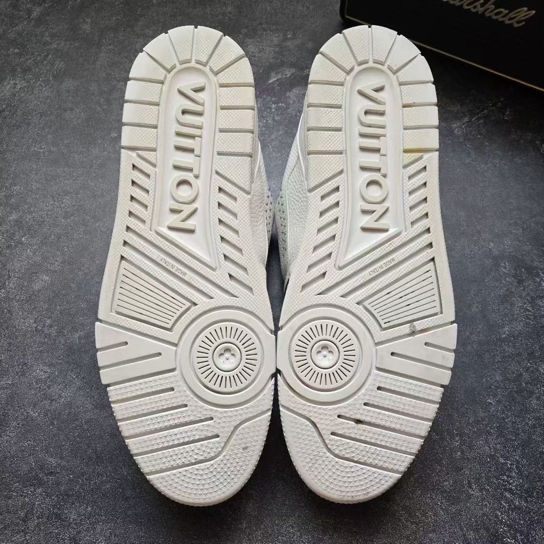 Louis Vuitton Louis Vuitton Training White Lowtop Sneakers 25 Men Size US 10 / EU 43 - 7 Thumbnail