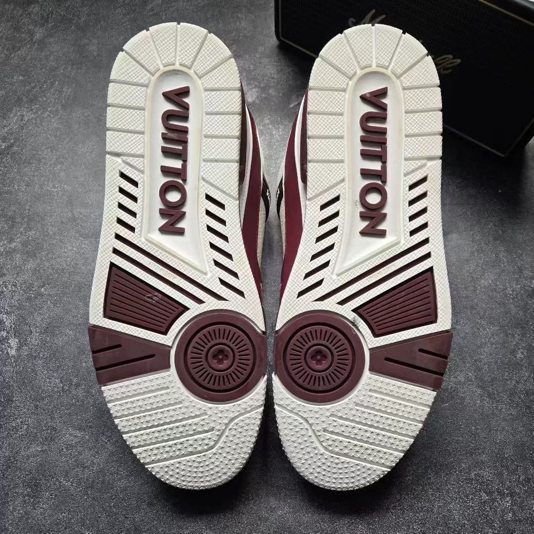 Louis Vuitton Louis Vuitton Training Red Lowtop Sneakers 42 Men Size US 9 / EU 42 - 7 Thumbnail