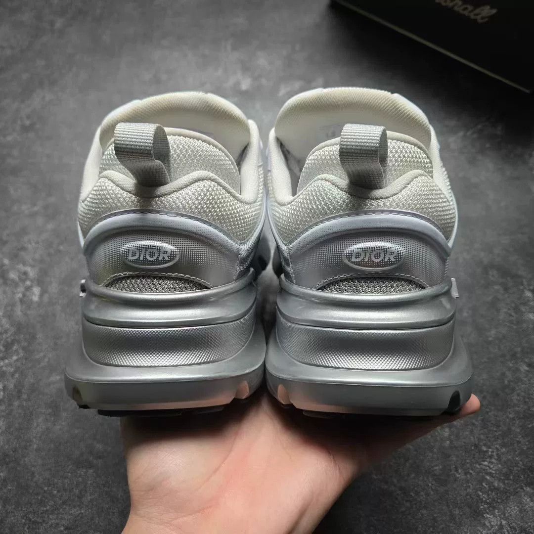Dior Dior Collab White Lowtop Sneakers 40.5 Men Size US 8 / EU 41 - 6 Thumbnail