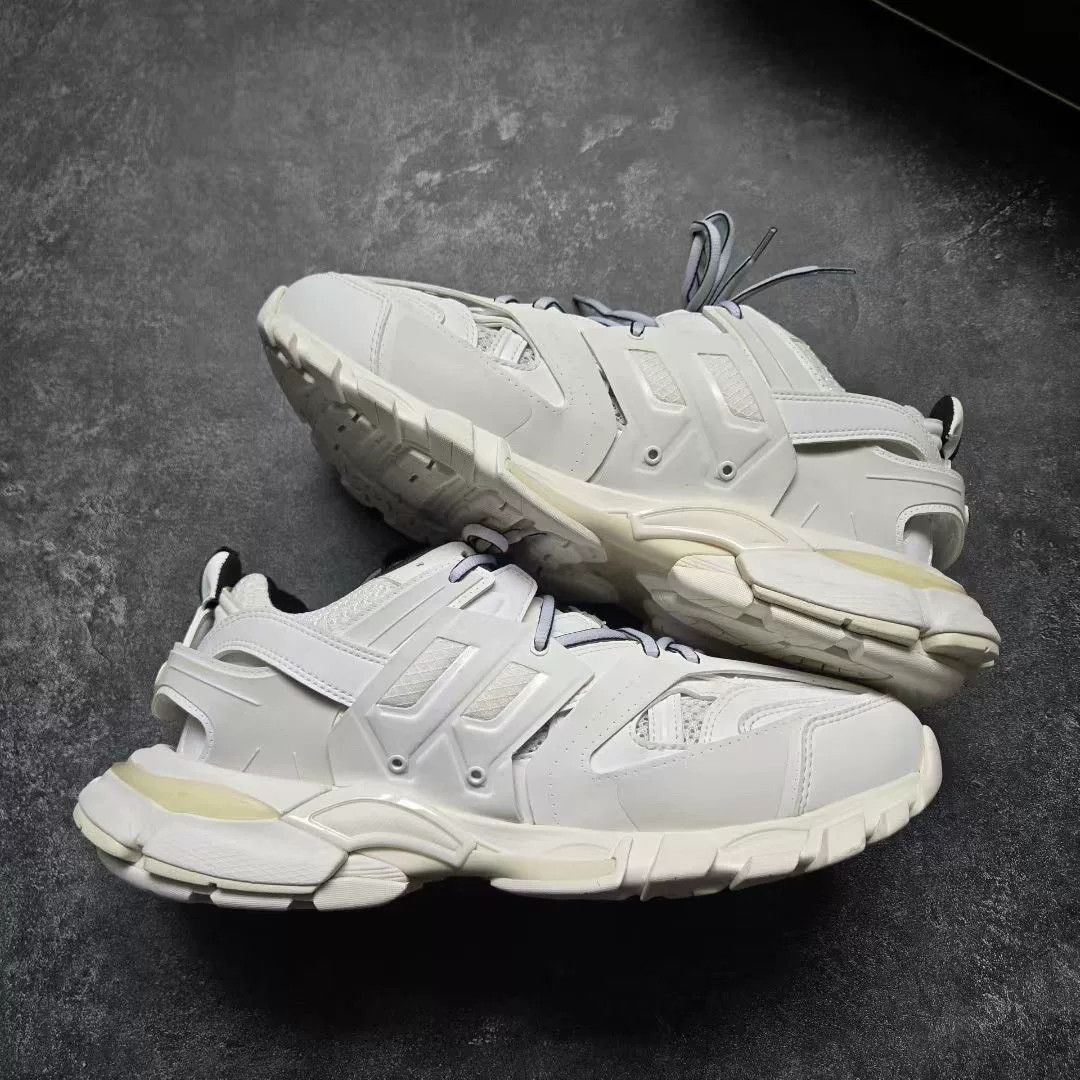Balenciaga Balenciaga White Lowtop Sneakers 43 Men Size US 10 / EU 43 - 2 Thumbnail