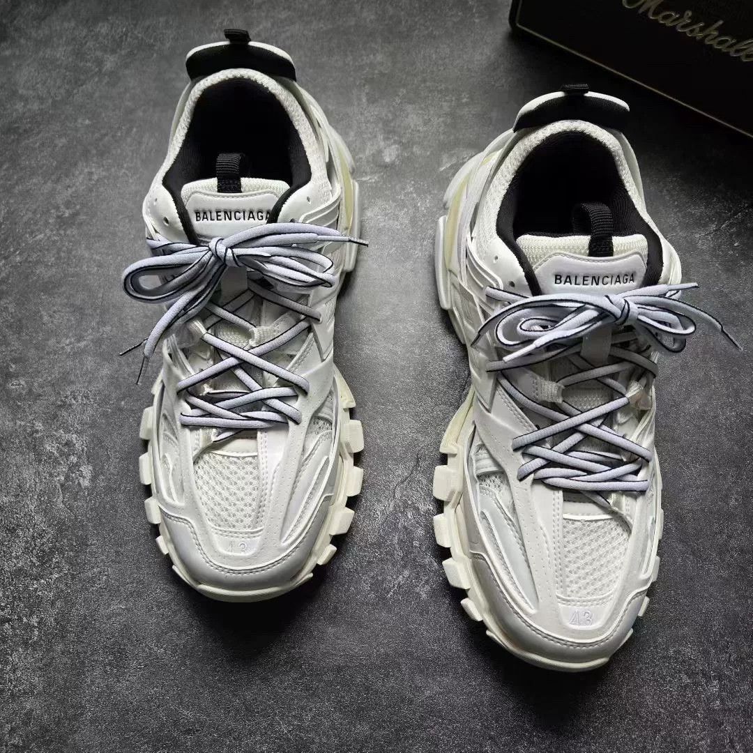Balenciaga Balenciaga White Lowtop Sneakers 43 Men Size US 10 / EU 43 - 3 Thumbnail
