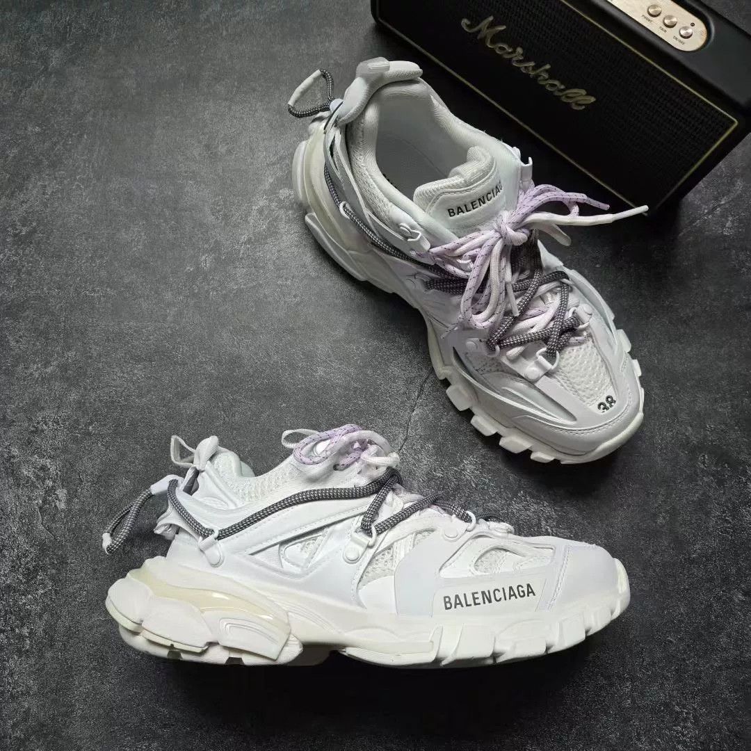 Balenciaga Balenciaga White Lowtop Sneakers 38 Women Size US 7.5 / IT 37.5 - 5 Thumbnail
