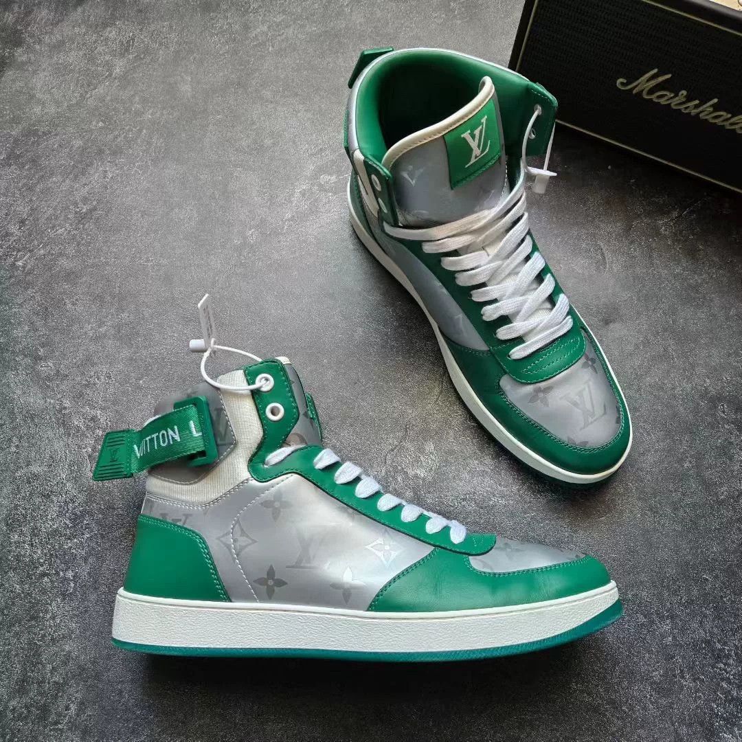 Louis Vuitton Louis Vuitton Green Lowtop Sneakers 41 Men Size US 8.5 / EU 41-42 - 5 Thumbnail