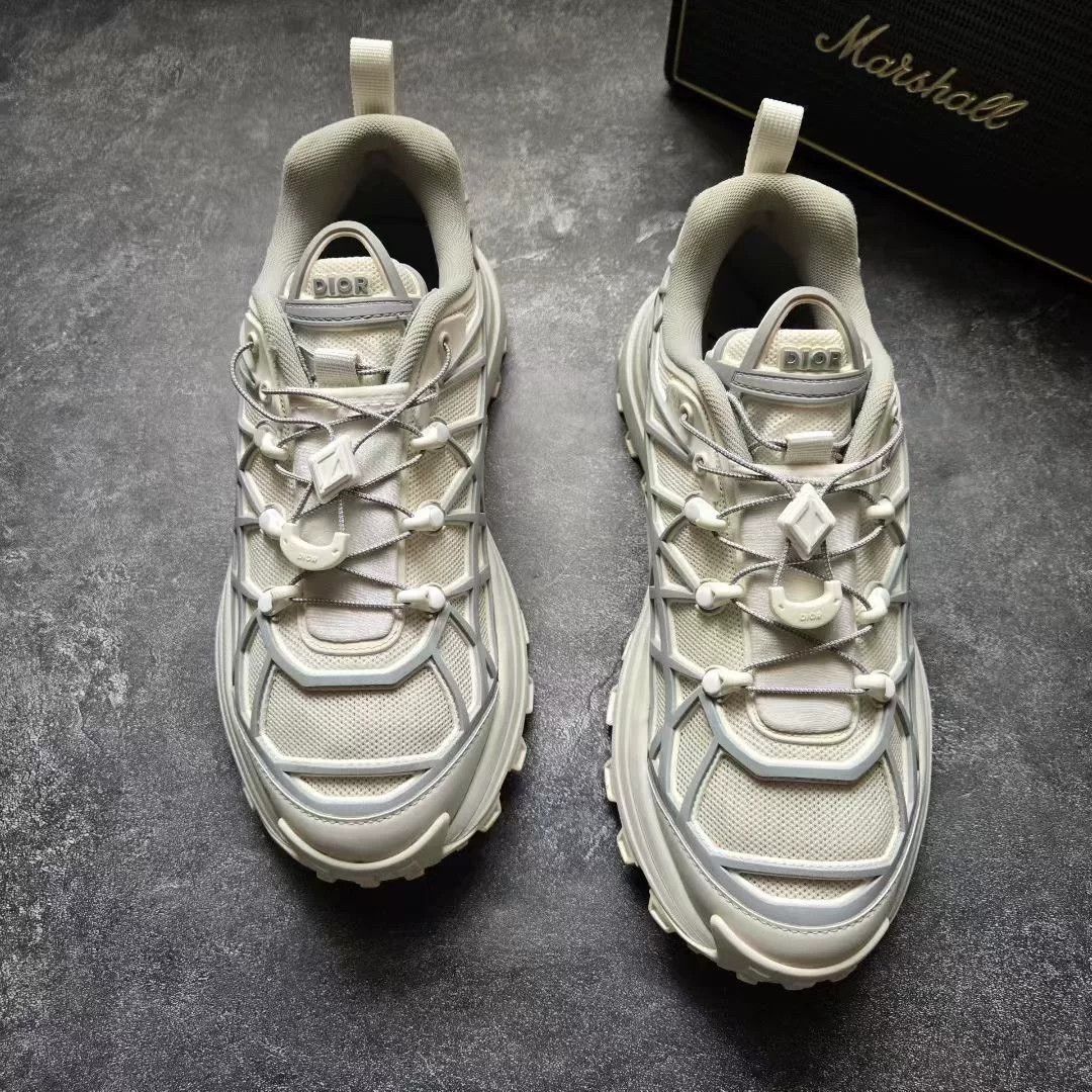 Dior Dior White Lowtop Sneakers 31 Men Size US 5 / EU 37 - 3 Thumbnail