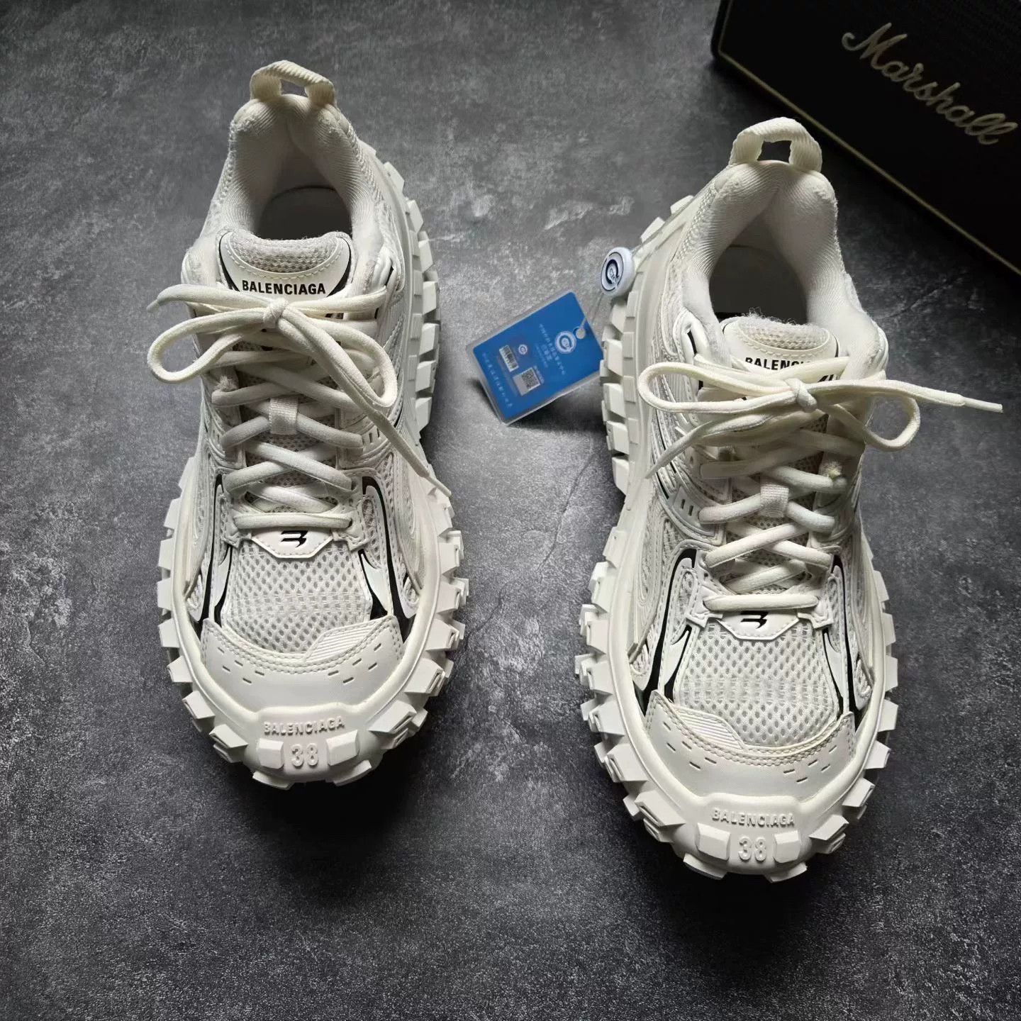 Balenciaga Balenciaga Black Lowtop Sneakers 38 Women Size US 7.5 / IT 37.5 - 3 Thumbnail