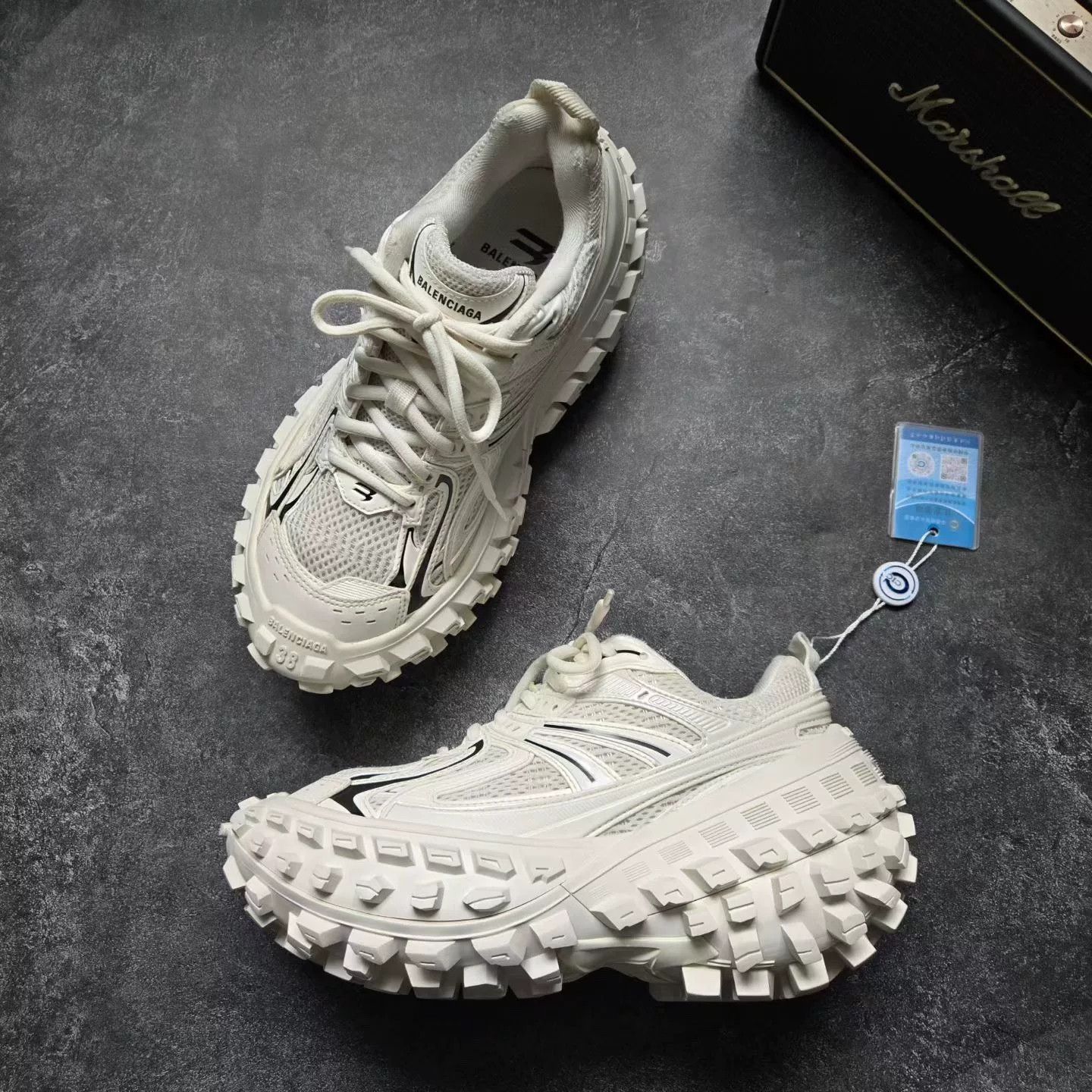 Balenciaga Balenciaga Black Lowtop Sneakers 38 Women Size US 7.5 / IT 37.5 - 4 Thumbnail