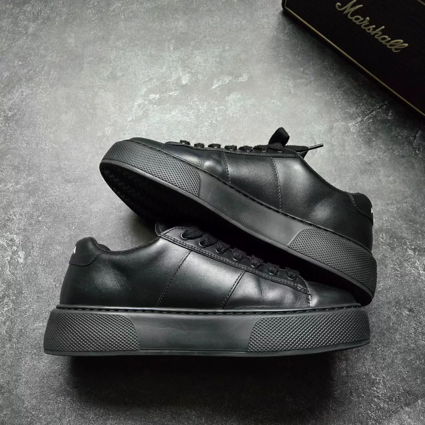 Prada Prada Black Lowtop Sneakers 42 Men Size US 9 / EU 42 - 2 Thumbnail