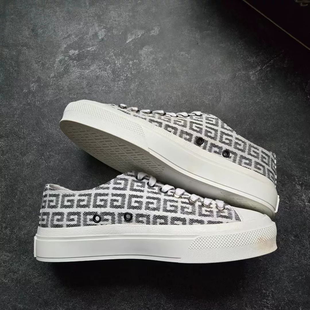 Givenchy Givenchy Retro Lowtop Sneakers 39 Men Size US 6.5 / EU 39-40 - 2 Thumbnail