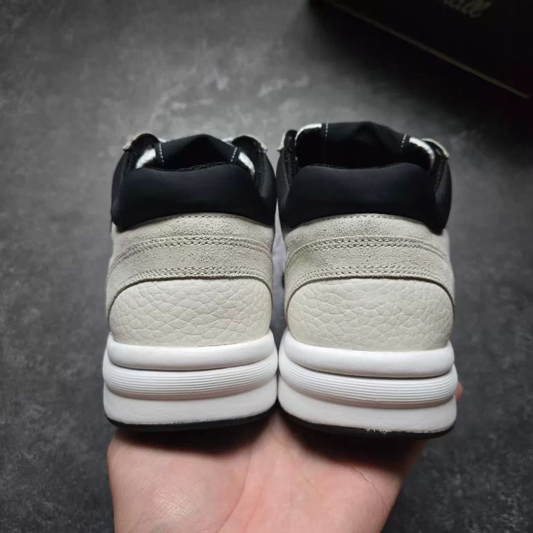 Chanel Chanel Black Lowtop Sneakers 37 Women Size US 6.5 / IT 36.5 - 6 Thumbnail