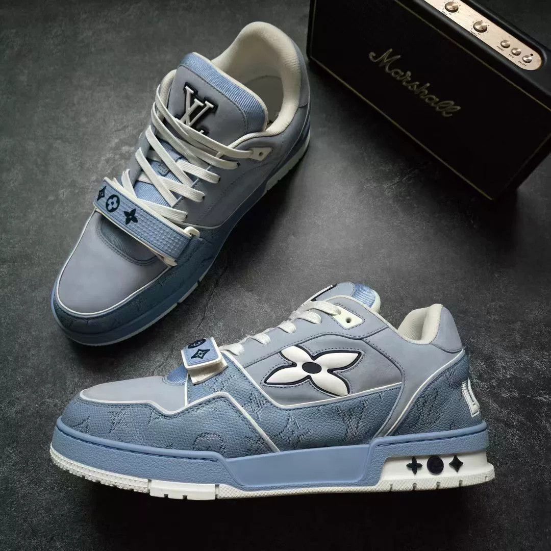 Louis Vuitton Louis Vuitton Training Blue Lowtop Sneakers 25 Men Size US 10 / EU 43 - 4 Thumbnail
