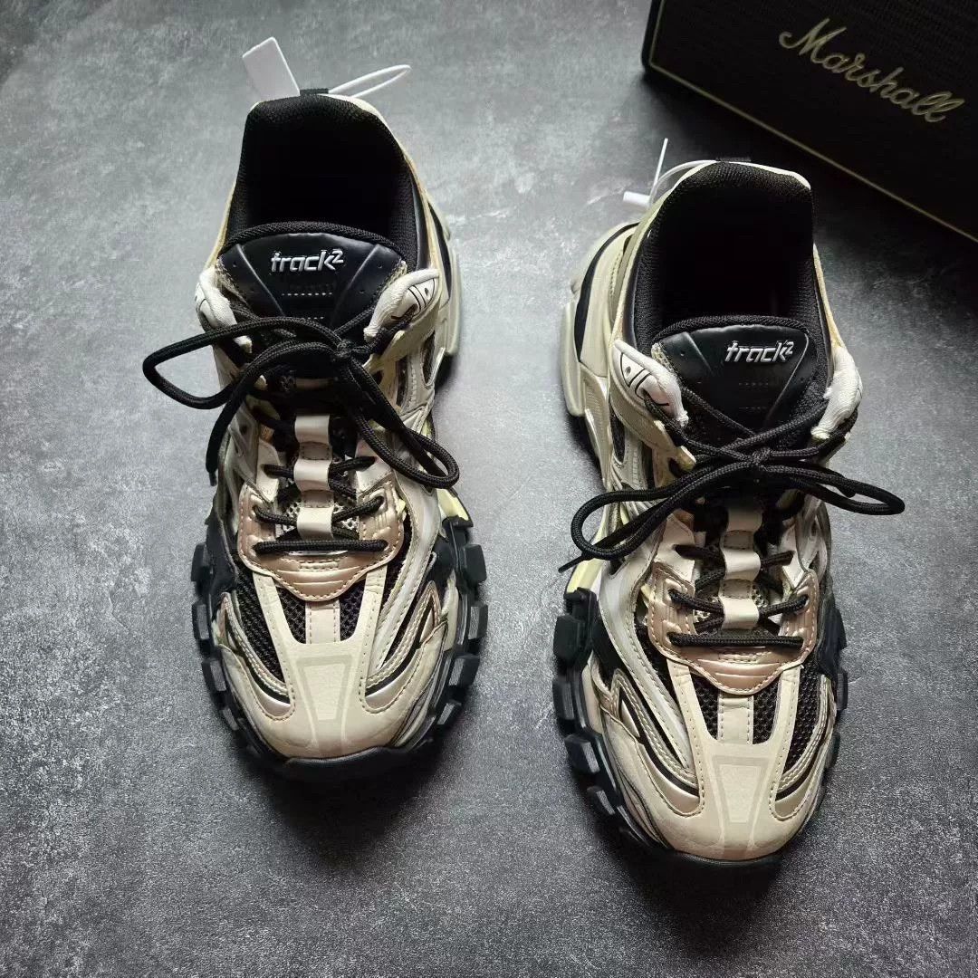 Balenciaga Balenciaga Brown Lowtop Sneakers 42 Men Size US 9 / EU 42 - 3 Thumbnail