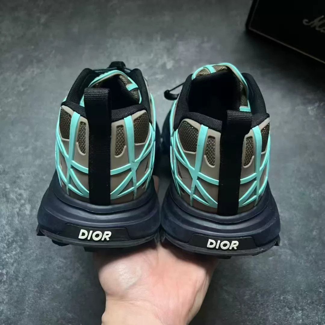 Dior Dior Blue Lowtop Sneakers 31 Men Size US 5 / EU 37 - 6 Thumbnail