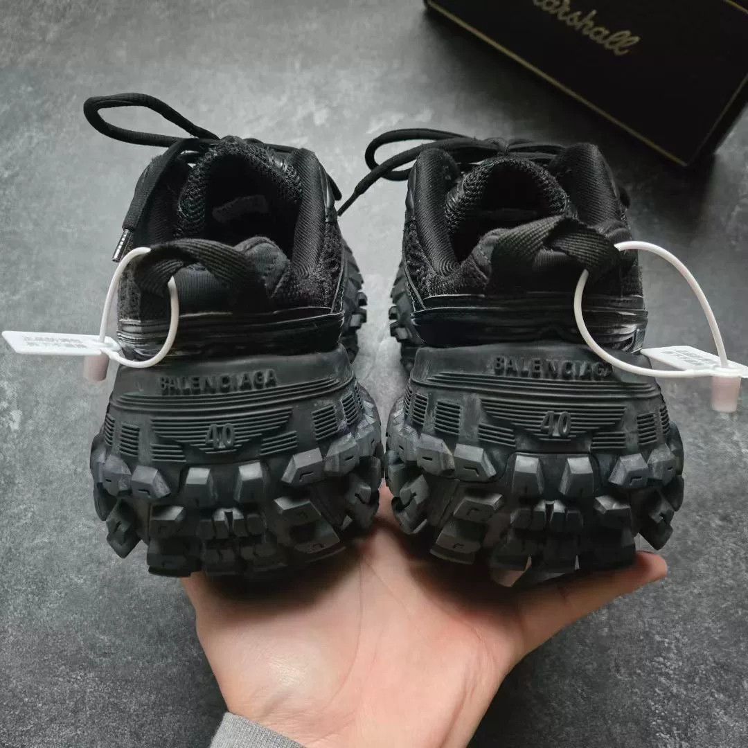 Balenciaga Balenciaga Black Lowtop Sneakers 40 Men Size US 7.5 / EU 40-41 - 6 Thumbnail