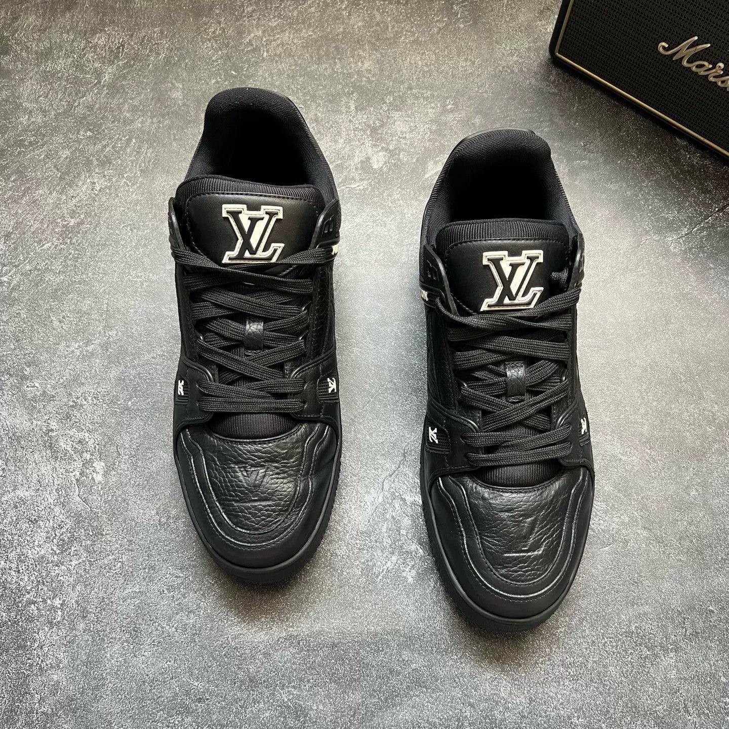 Louis Vuitton Louis Vuitton Training Black Lowtop Sneakers 42 Men Size US 9 / EU 42 - 3 Thumbnail