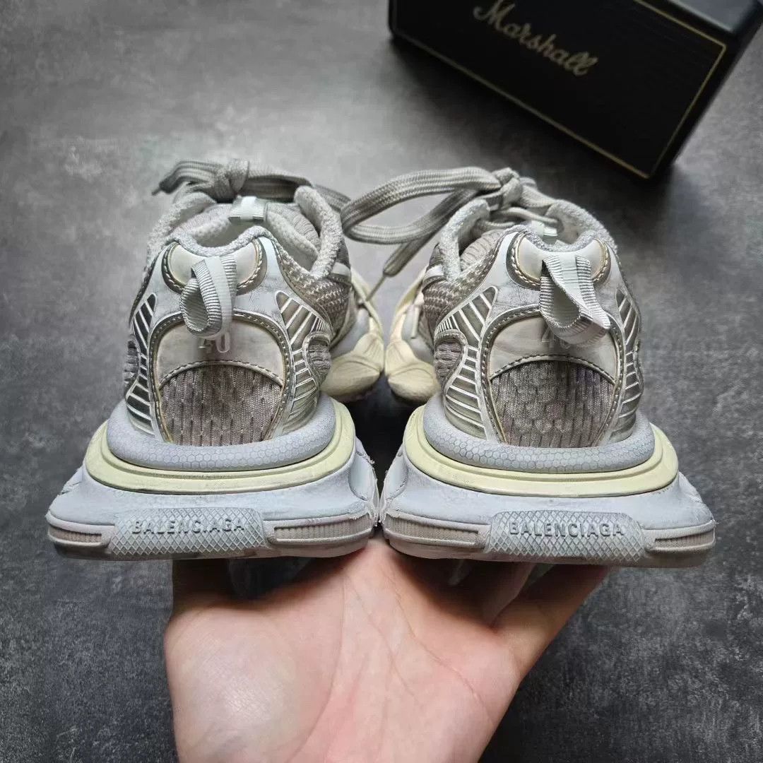 Balenciaga Balenciaga Beige Lowtop Sneakers XXXL Men Size US 10 / EU 43 - 6 Thumbnail