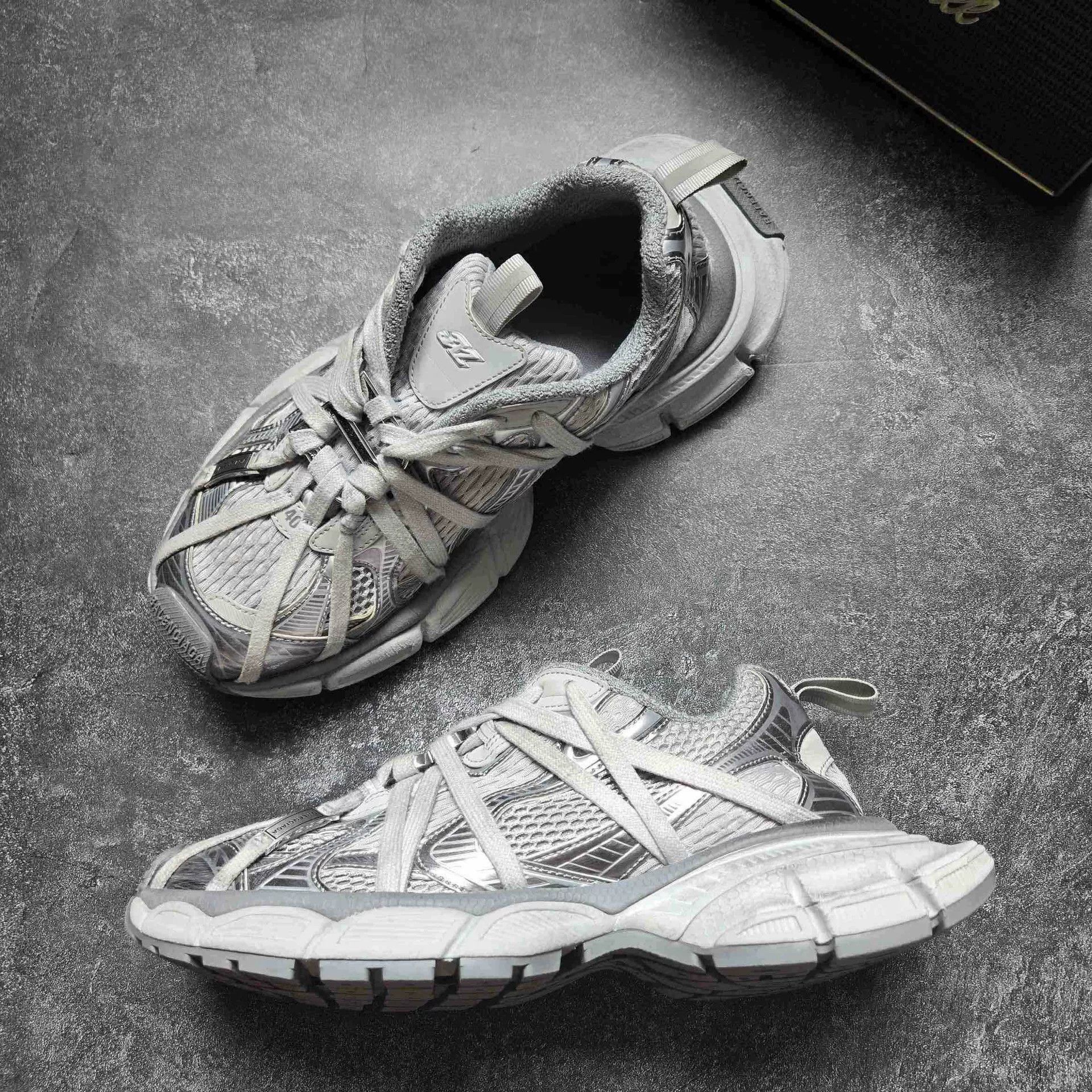 Balenciaga Balenciaga Metallic Multi Lowtop Sneakers XXXL Men Size US 10 / EU 43 - 4 Thumbnail