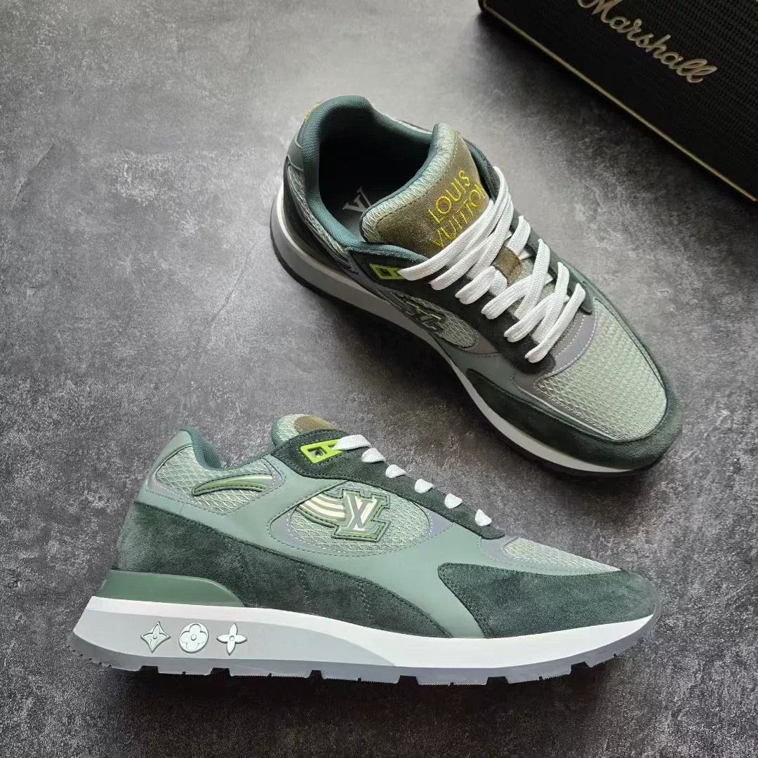 Louis Vuitton Louis Vuitton Green Lowtop Sneakers 41 Men Size US 8.5 / EU 41-42 - 5 Thumbnail
