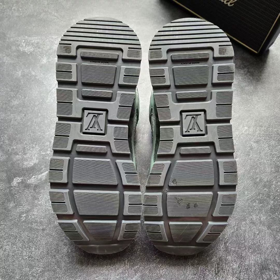 Louis Vuitton Louis Vuitton Green Lowtop Sneakers 41 Men Size US 8.5 / EU 41-42 - 7 Thumbnail