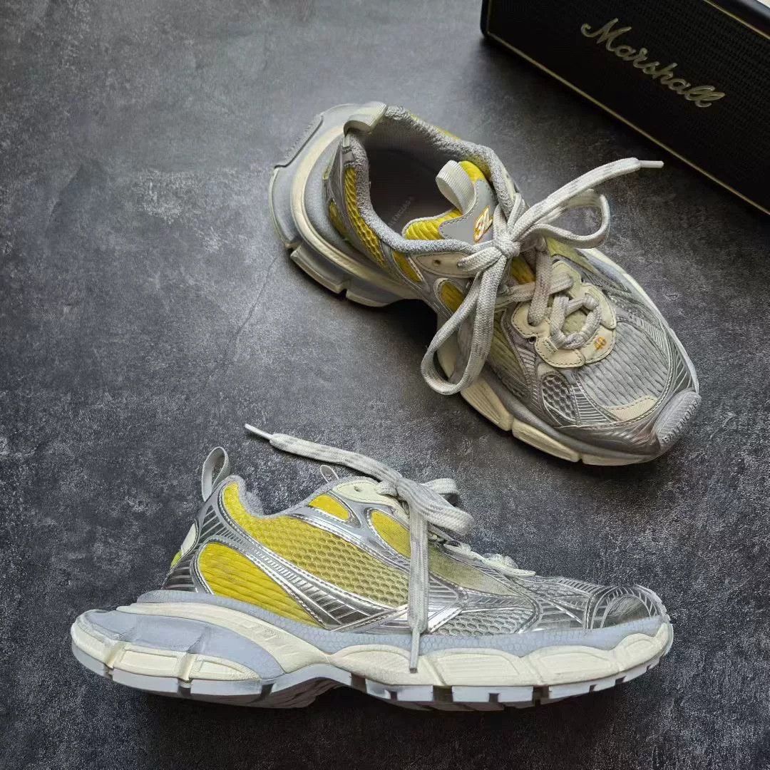 Balenciaga Balenciaga Silver Lowtop Sneakers XXXL Men Size US 10 / EU 43 - 5 Thumbnail