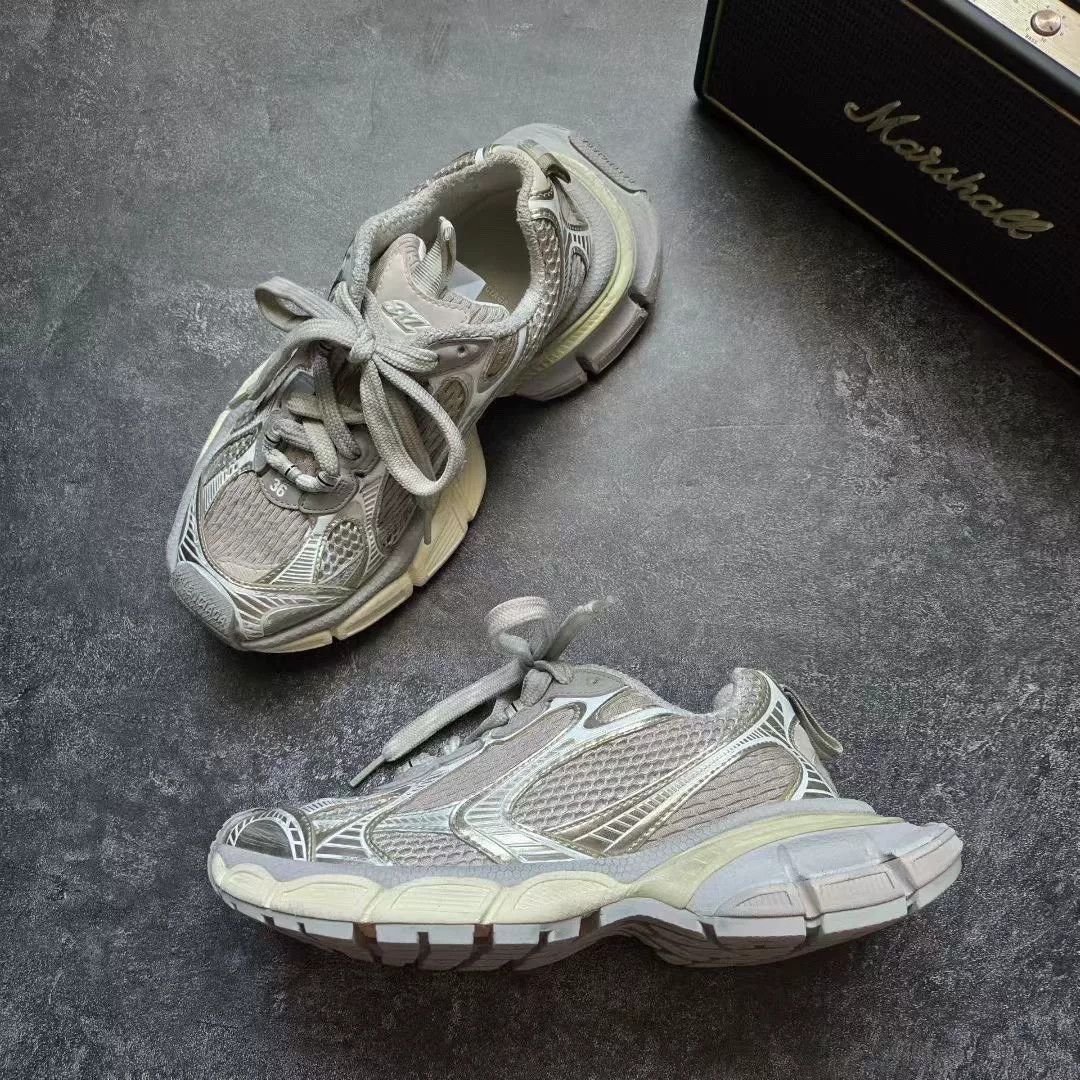 Balenciaga Balenciaga Beige Lowtop Sneakers XXXL Women Size US 8 / IT 38 - 4 Thumbnail