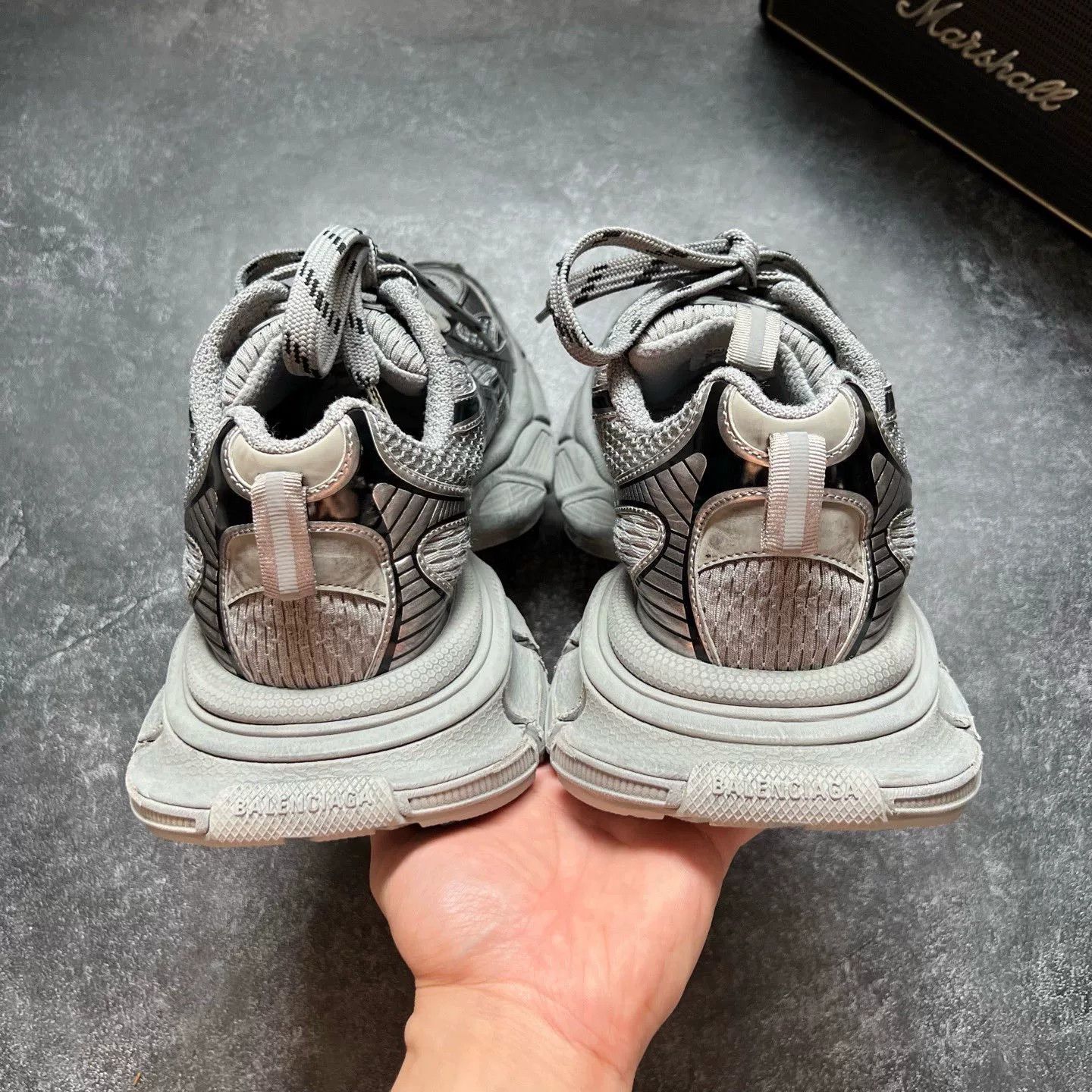 Balenciaga Balenciaga Silver Lowtop Sneakers XXXL Men Size US 10 / EU 43 - 6 Thumbnail