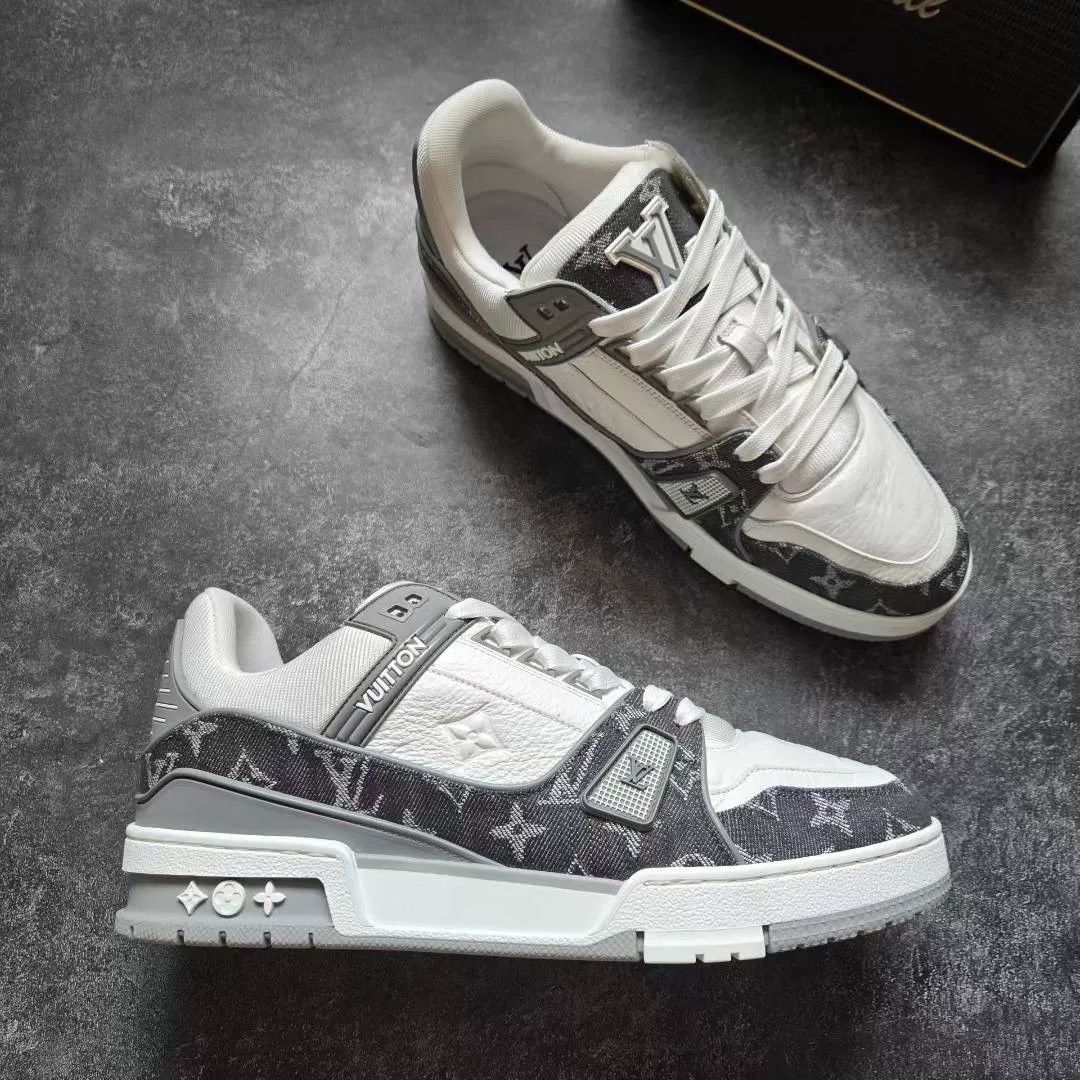 Louis Vuitton Louis Vuitton Training White Lowtop Sneakers 41 Men Size US 8.5 / EU 41-42 - 5 Thumbnail