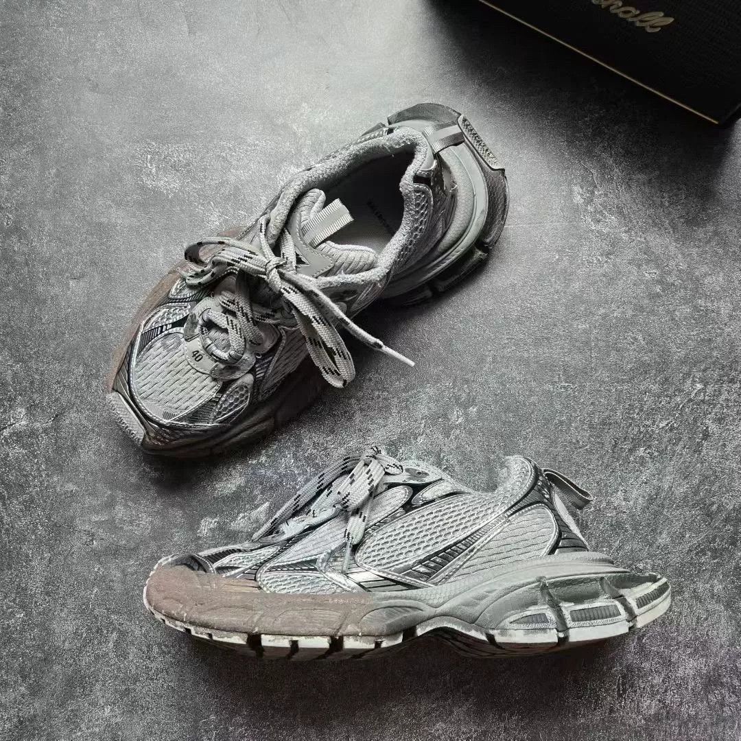 Balenciaga Balenciaga Silver Lowtop Sneakers XXXL Men Size US 10 / EU 43 - 4 Thumbnail