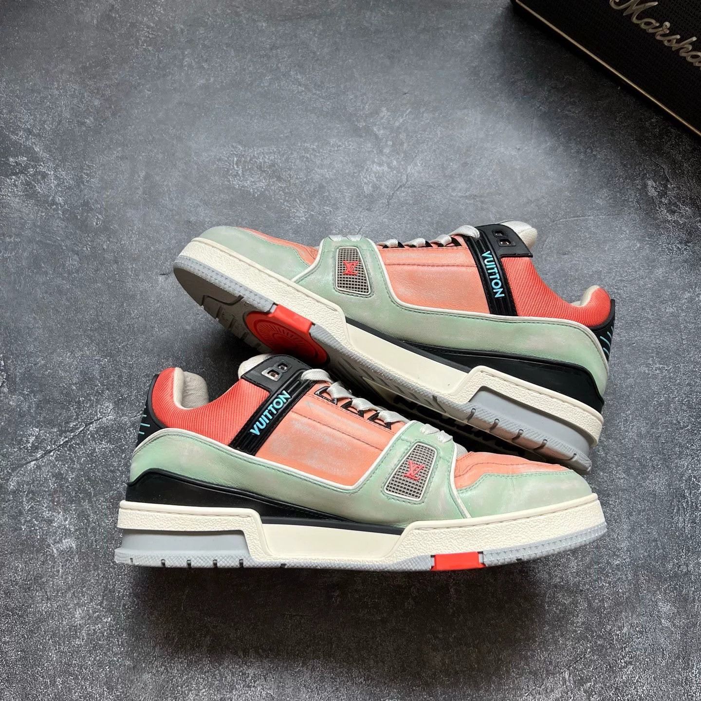 Louis Vuitton Louis Vuitton Training Green Lowtop Sneakers 41 Men Size US 8.5 / EU 41-42 - 2 Thumbnail