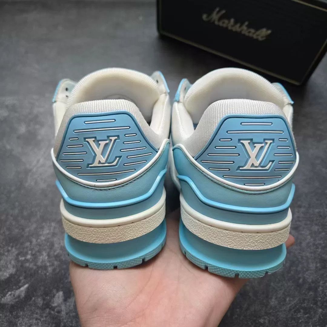 Louis Vuitton Louis Vuitton Training Blue Lowtop Sneakers 38 Women Size US 7.5 / IT 37.5 - 6 Thumbnail