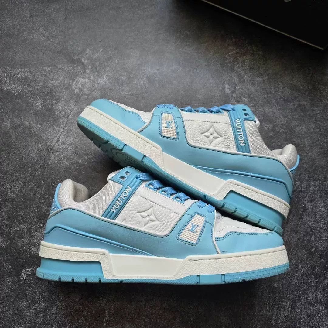 Louis Vuitton Louis Vuitton Training Blue Lowtop Sneakers 38 Women Size US 7.5 / IT 37.5 - 2 Thumbnail